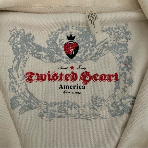 Twisted Heart Velour Hoodie - Picture 5 of 6